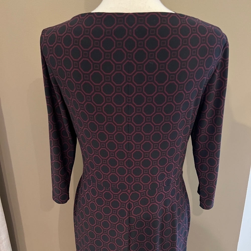 Lauren Ralph Lauren Sheath Geometric Black & Red Rouched Ruffle Dress, Size 12P - Picture 4 of 13